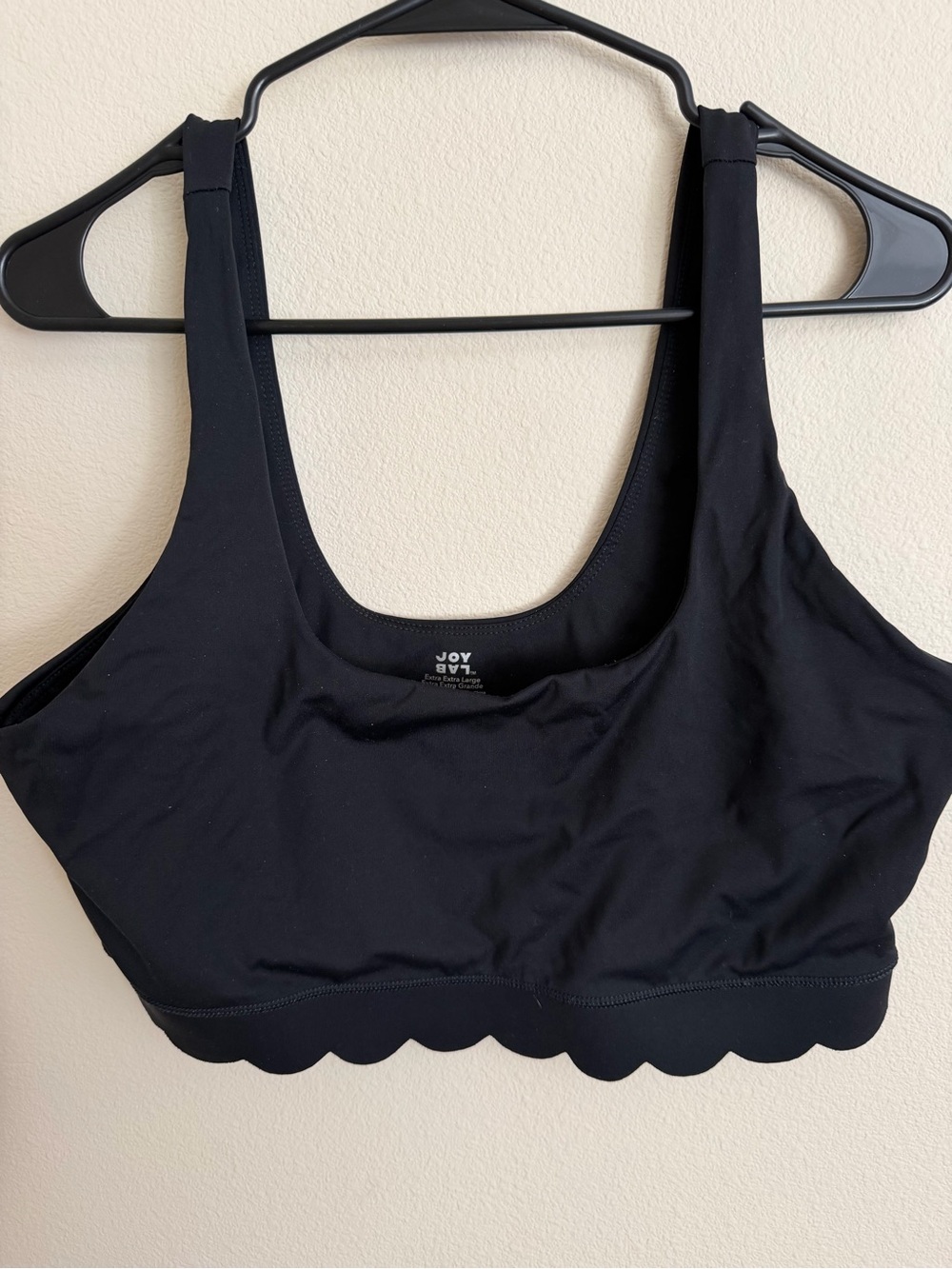 JoyLab Black Scalloped Hem Sports Bralette